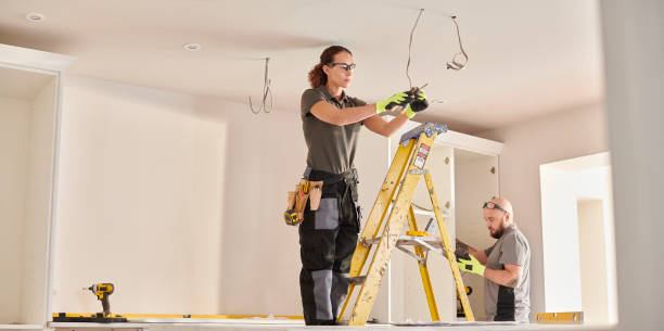 Best Electrical Troubleshooting Services  in West Baraboo, WI